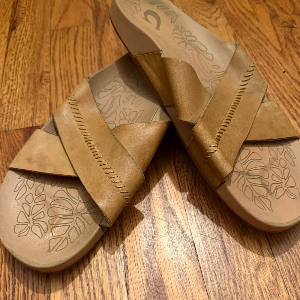 OluKai Slide Sandals Tan Leather Whipstitch Coastal Boho Casual Shoes